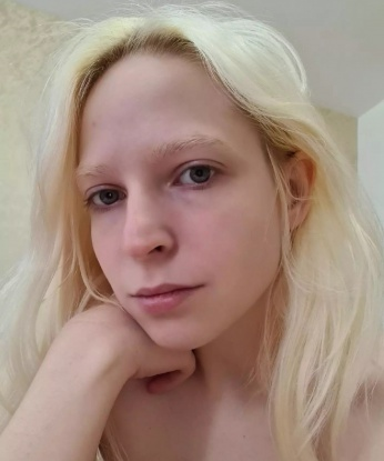 Я опытная и готова удовлетворить все твои сексуальные фантазии. Со мной ты окунешься в мир сексуального блаженства и насладишься незабываемым опытом. Мои услуги включают классический секс, оральный секс, массаж и многое другое. Фото 100% мои, без ретуши. У меня есть отличные отзывы от довольных клиентов, которые оценили мои способности и нежность. Живу в Москве и готова встретиться с тобой в любое время. 💋💋💋 Ирина